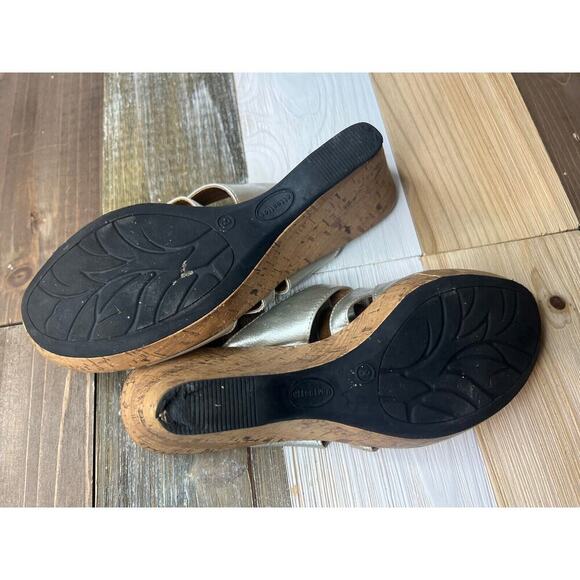 Attention Sandals Womens Size 8 M Silver Wedge Slip On Open Toe Comfy Academia - Picture 9 of 11